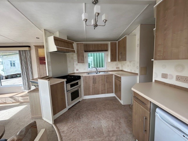 COSALT FAMILY HOME - 3 BEDROOMS COSALT RIVERDALE LAKELAND GREEN 37 X 12 - DOUBLE GLAZING & CENTRAL HEATING GALVANISED CHASSIS For Sale Thumb