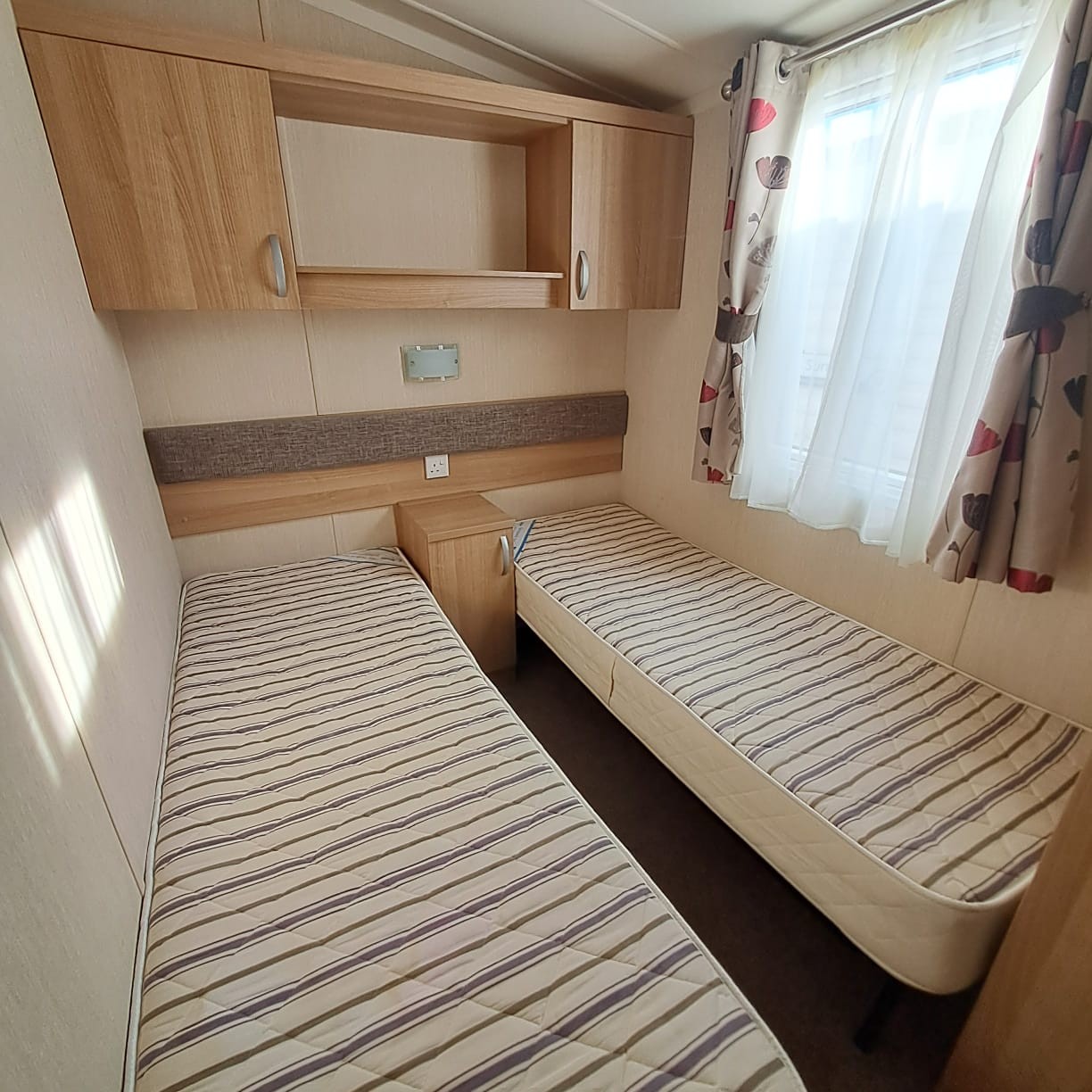 SWIFT BORDEAUX EXCLUSIVE 38 X 12 WITH 3 BEDROOMS, 2 TOILETS - DOUBLE GLAZING & CENTRAL HEATING FRONT OPENING PATIO DOORS For Sale Thumb