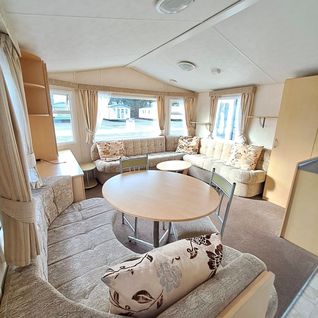 BK BLUEBIRD CALYPSO SUPER 35 X 12 WITH 2 BEDROOMS, DOUBLE GLAZING, ELECTRIC HEATING, PITCH ROOF For Sale Thumb