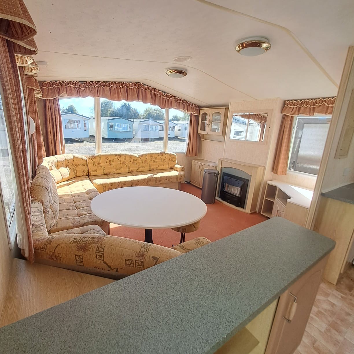 BK BLUEBIRD VALUE CHEAPIE - BK BLUEBIRD LYMINGTON 35 X 12 WITH 3 BEDROOMS - PITCH ROOF & 2 TOILETS & EN SUITE BATHROOM For Sale Thumb