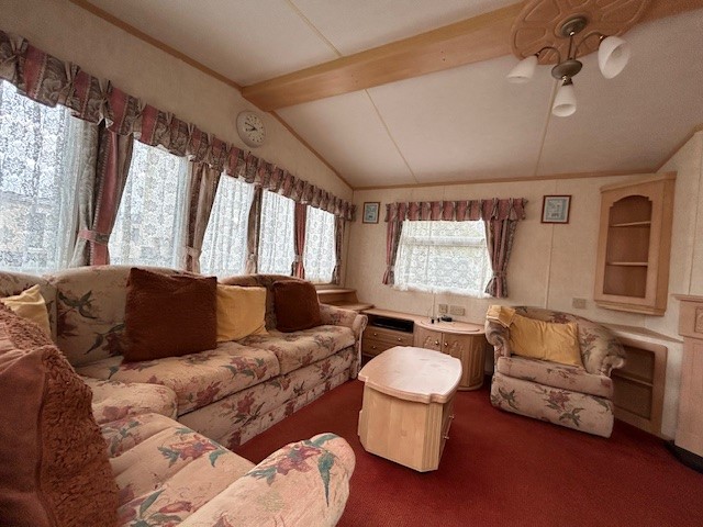 WILLERBY LEVEN 35 X 12 WITH 2 BEDROOMS DOUBLE GLAZING & CENTRAL HEATING - BARGAIN For Sale Thumb