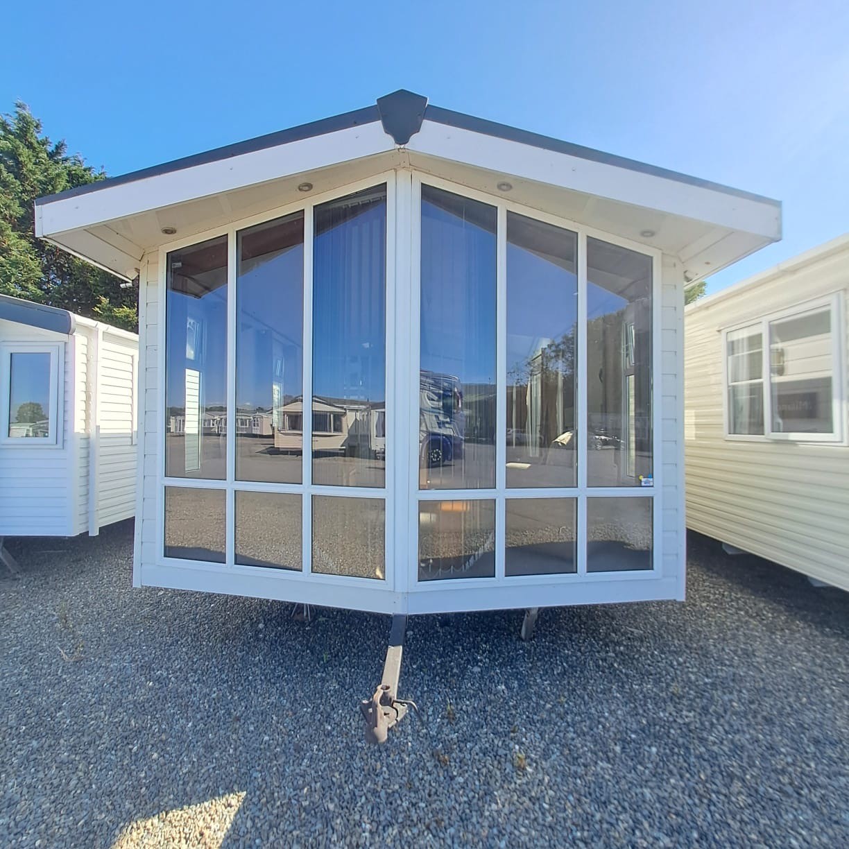 ABI CLASSIC - MILANO DELUXE MODEL - 40 X 12 WITH 2 DOUBLE BEDROOMS - DOUBLE GLAZING & CENTRAL HEATING - 2 TOILETS For Sale Thumb