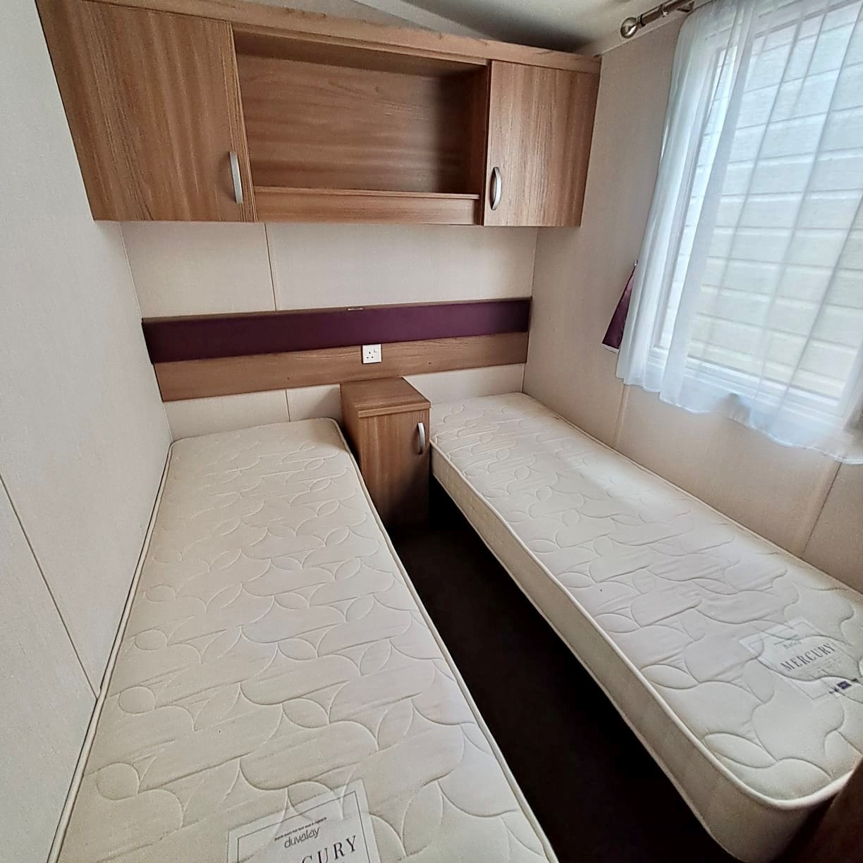 SWIFT BORDEAUX EXCLUSIVE 40 X 12 WITH 3 BEDROOMS, FULL WINTER PACK INCLUDED, PATIO DOORS, HUGE MASTER BEDROOM, 2 BATHROOMS For Sale Thumb