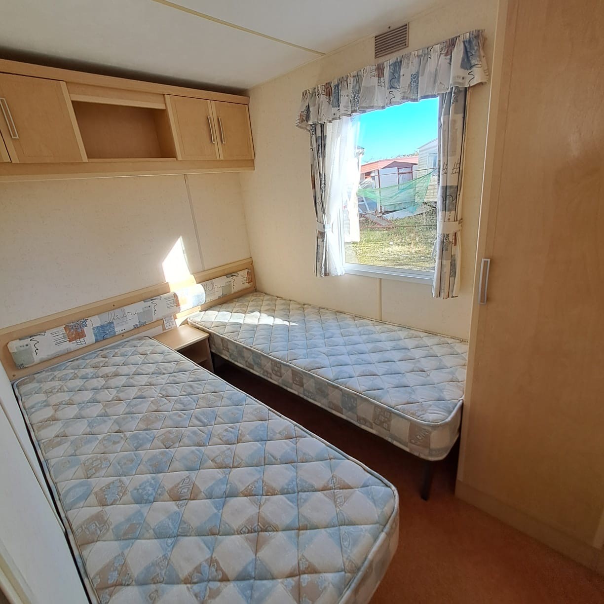 ATLAS  RUBY 32 X 12 WITH 2 BEDROOMS STATIC CARAVAN WITH ELECTRIC MOUNTED WALL HEATERS For Sale Thumb