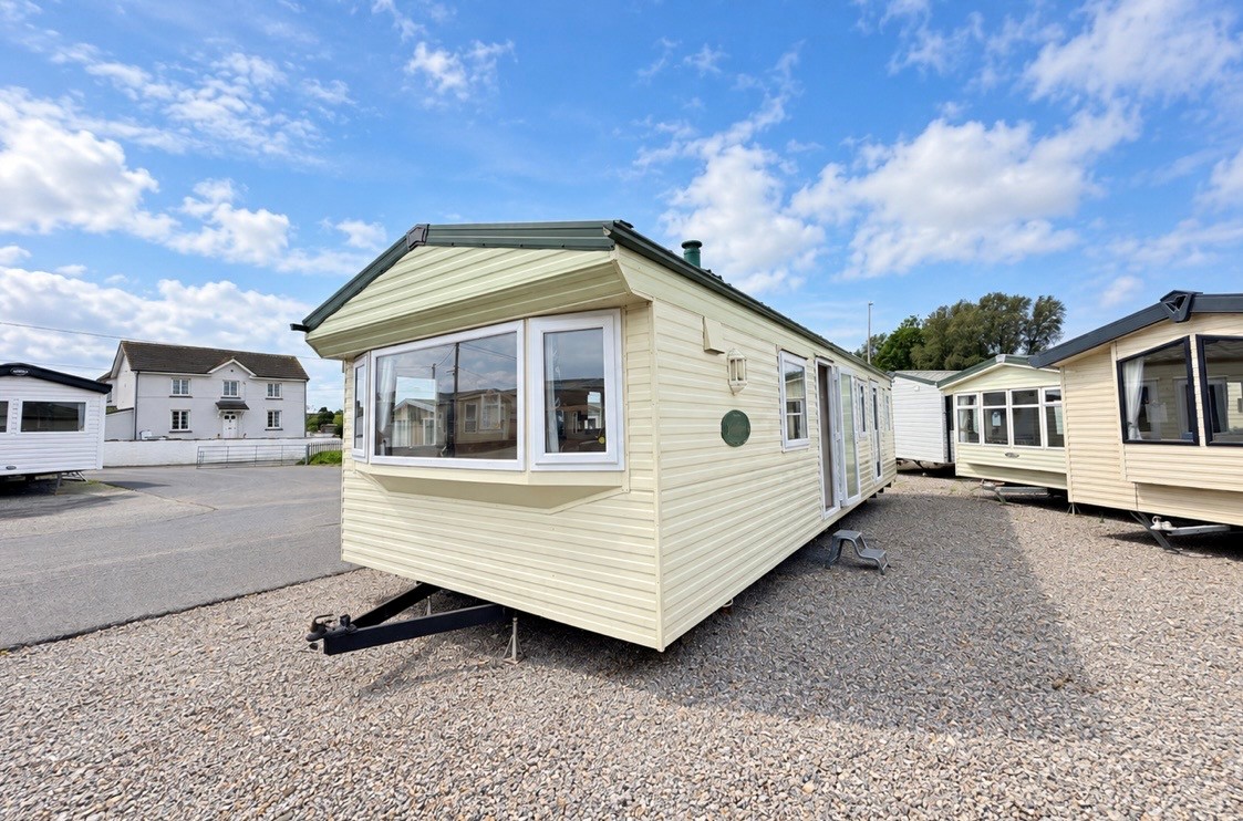 WILLERBY VACATION SUPER 35 X 12 WITH 3 BEDROOMS, DOUBLE GLAZING, For Sale Thumb