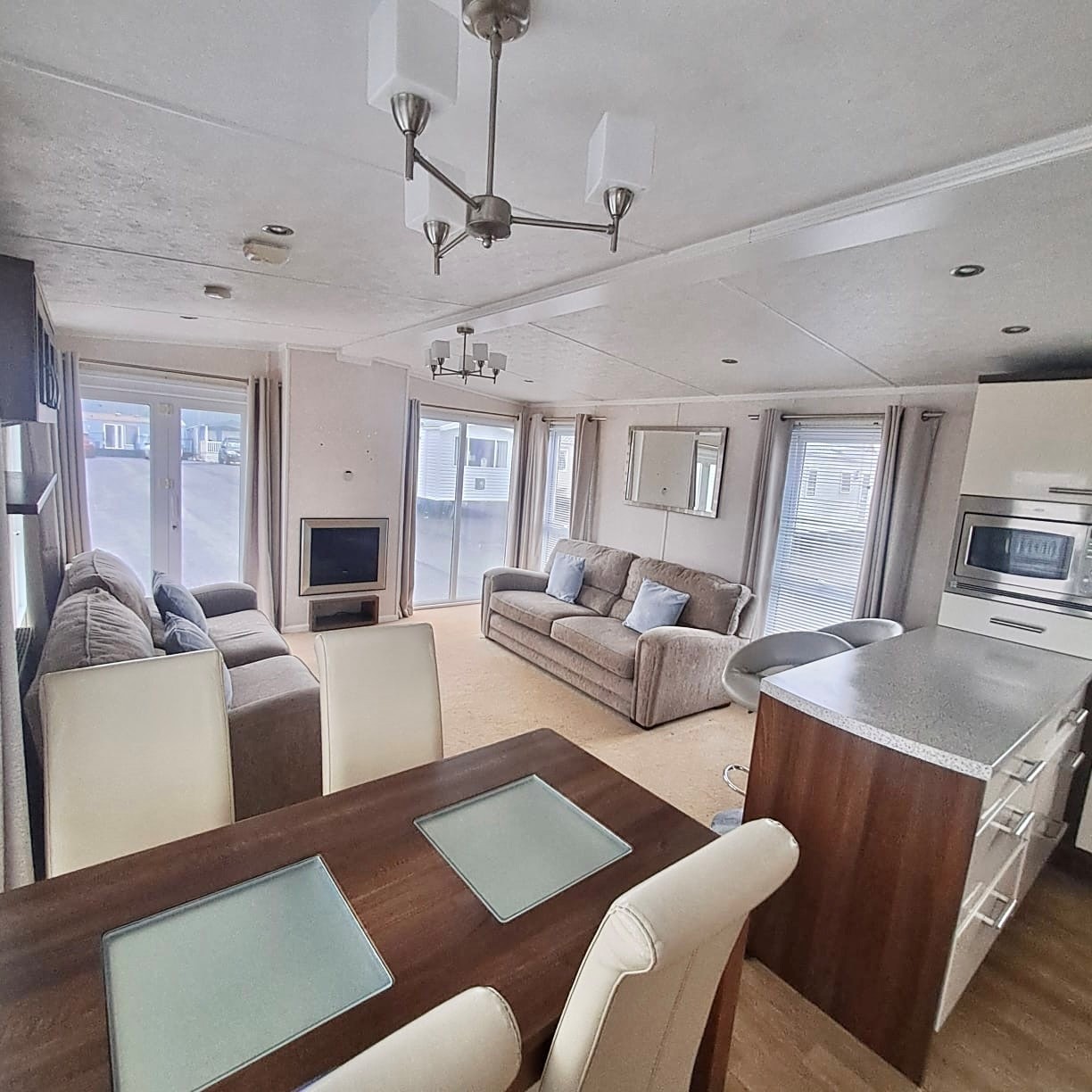 PEMBERTON PARK LANE 39 X 14 WITH 2 BEDROOMS, PATIO DOORS, DOUBLE GLAZING, CENTRAL HEATING, GALVANISED CHASSIS, DISHWASHER & A BATH For Sale Thumb