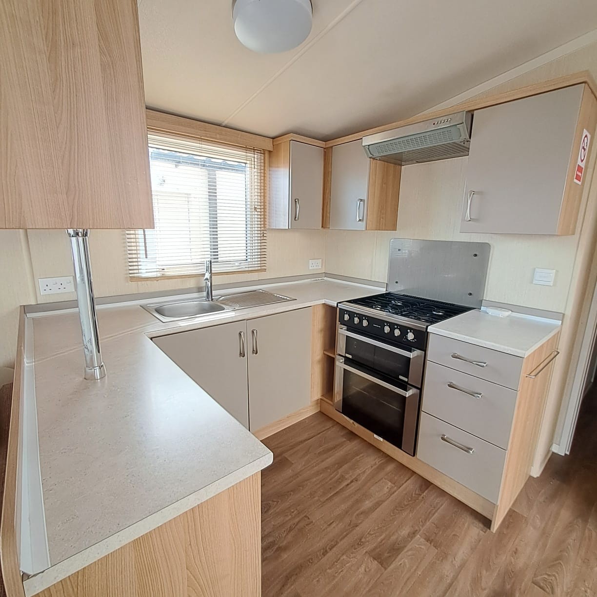 SWIFT BORDEAUX EXCLUSIVE 38 X 12 WITH 3 BEDROOMS, 2 TOILETS - DOUBLE GLAZING & CENTRAL HEATING FRONT OPENING PATIO DOORS For Sale Thumb