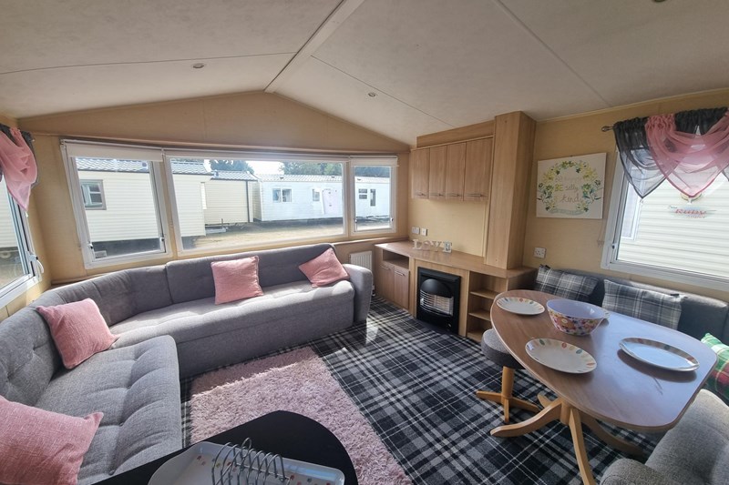 WILLERBY RIO 35X12 DG CH For Sale Thumb