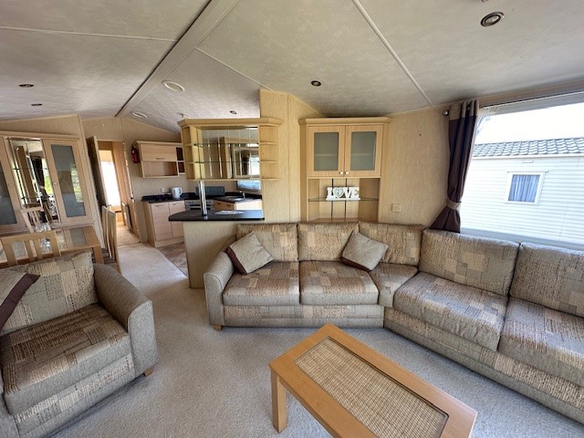 WILLERBY WINCHESTER 38 X 12 WITH 2 BEDROOMS FRONT OPENING DOORS, DOUBLE GLAZING & CENTRAL HEATING For Sale Thumb