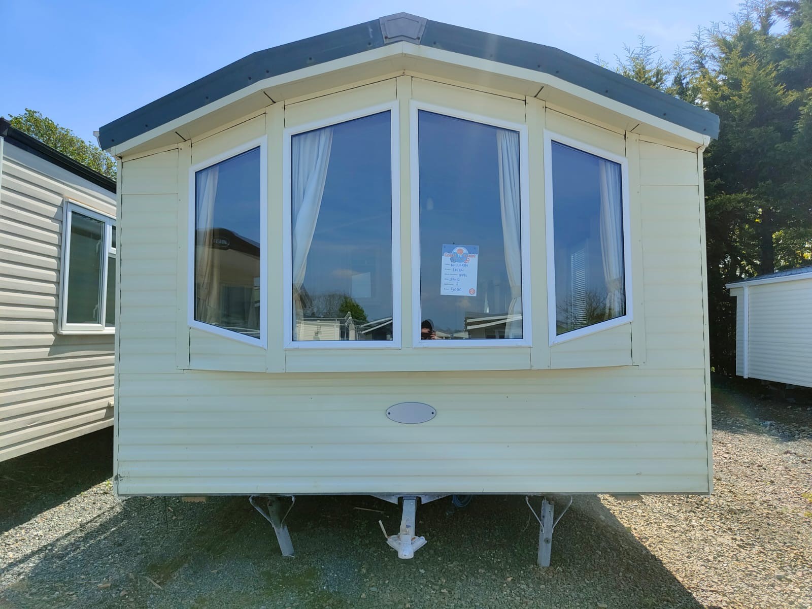 WILLERBY LEVEN 37 X 12 WITH 2 BEDROOMS DOUBLE GLAZING & CENTRAL HEATING GALVANISED CHASSIS For Sale Thumb