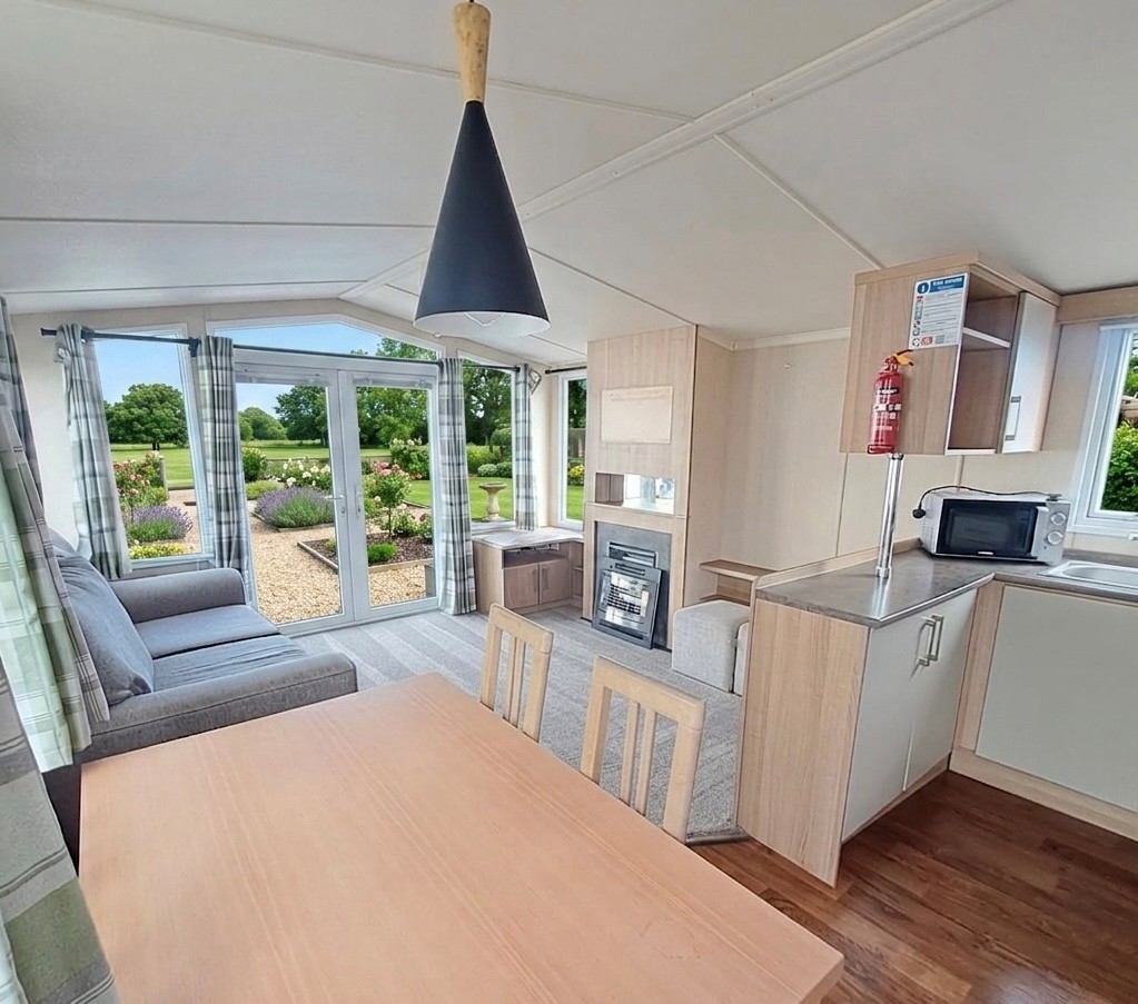 SWIFT BORDEAUX EXCLUSIVE 38 X 12 WITH 3 BEDROOMS - 2 TOILETS - DOUBLE GLAZING & CENTRAL HEATING FRONT OPENING PATIO DOORS For Sale Thumb
