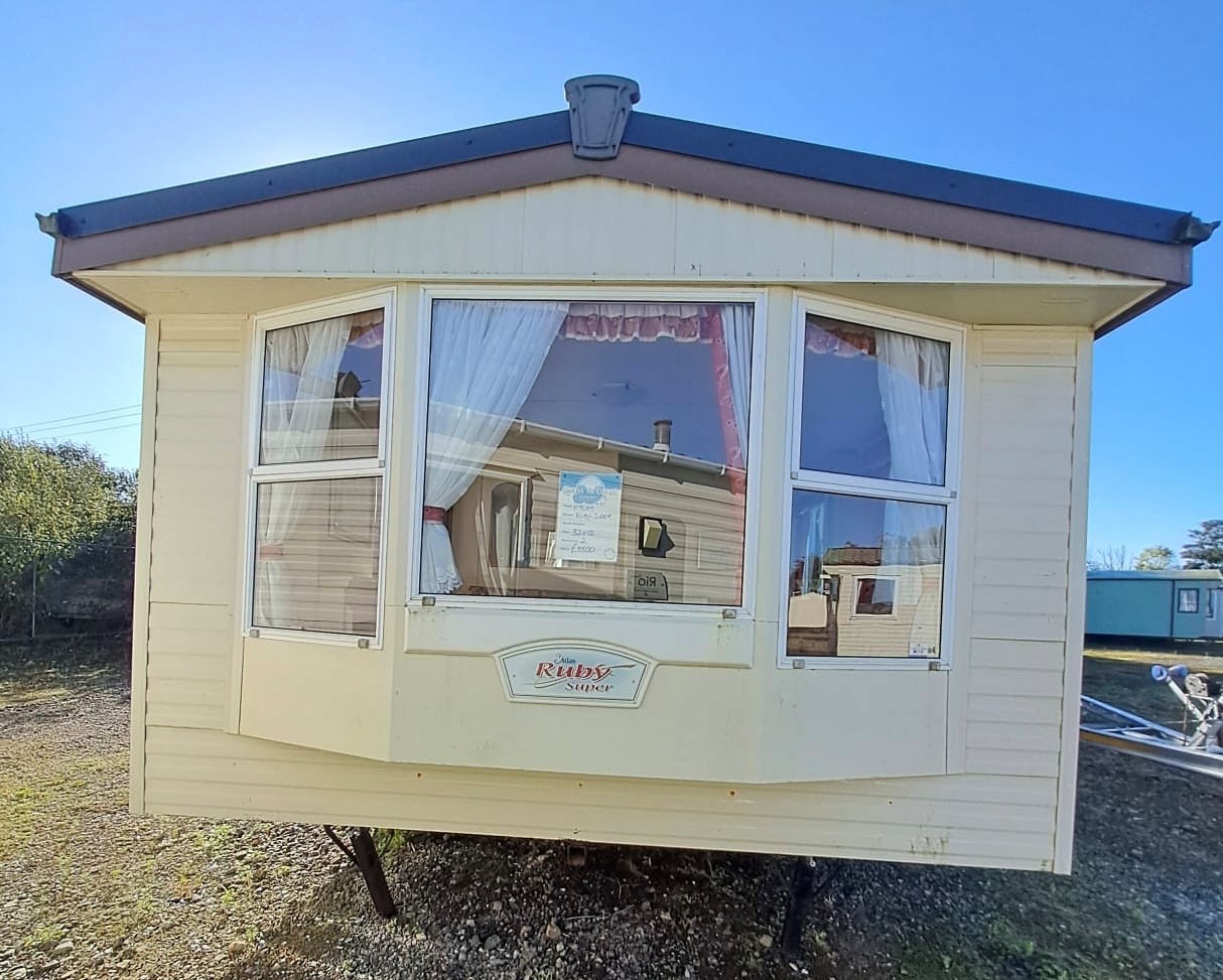 ATLAS  RUBY 32 X 12 WITH 2 BEDROOMS STATIC CARAVAN WITH ELECTRIC MOUNTED WALL HEATERS For Sale Thumb