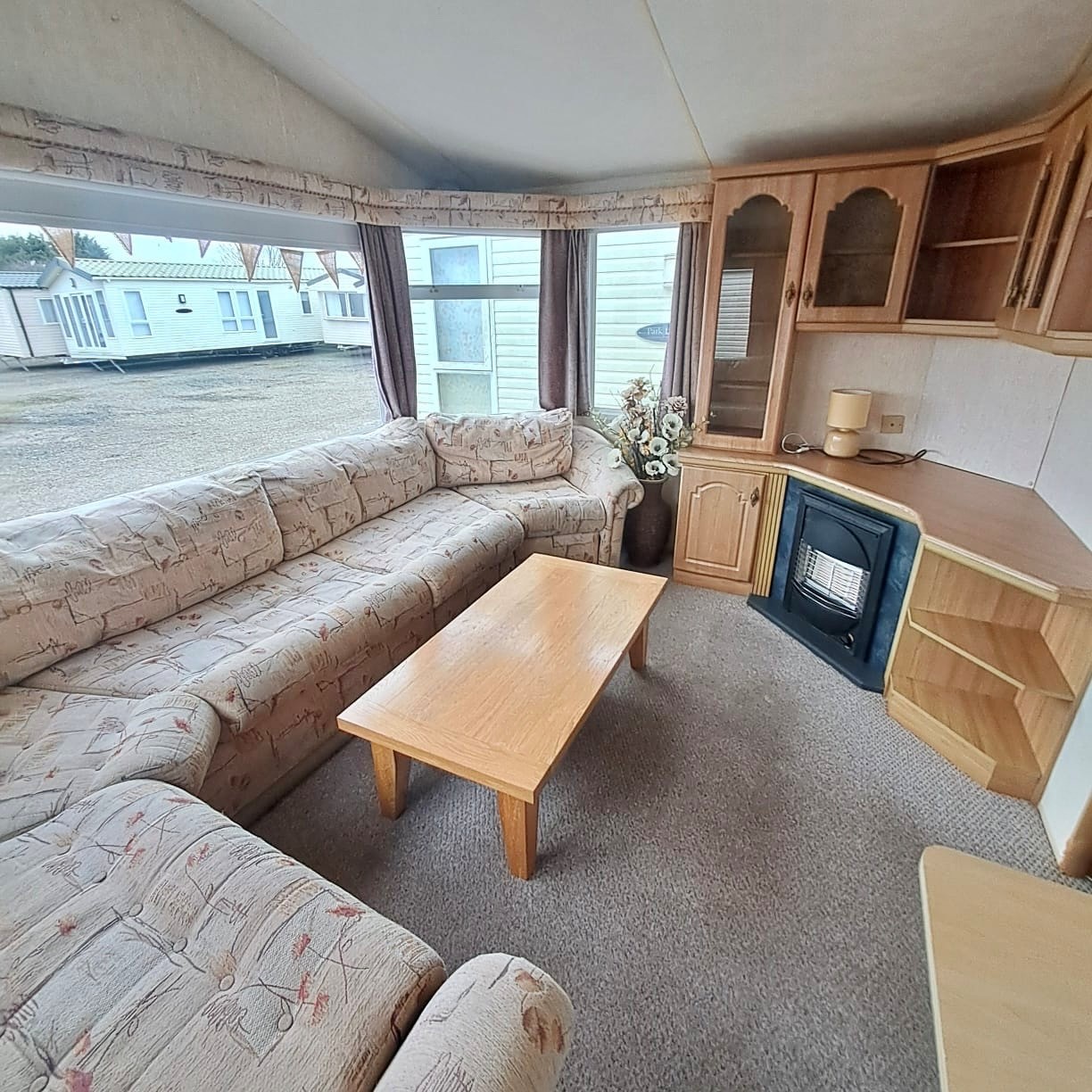 WILLERBY REDUCED.. SALISBURY 36 X 12 WITH 2 BEDROOMS  For Sale Thumb
