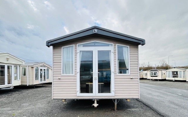 SWIFT FABULOUS - 2018 SWIFT PROVENCE 40 X 12 WITH 3 BEDROOMS - DOUBLE GLAZING, CENTRAL HEATING, GALVANISED CHASSIS  For Sale Thumb