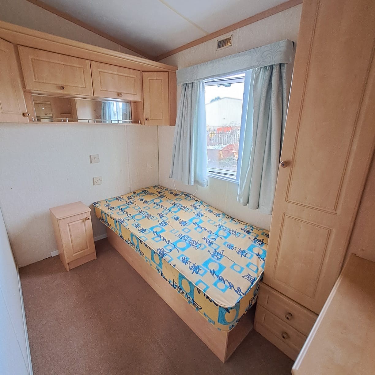 WILLERBY PERFECT SELF BUILD - 3 BEDROOMS WILLERBY ASPEN T - 37 X 12 WITH DOUBLE GLAZING & CENTRAL HEATING - FULLY FURNISHED For Sale Thumb