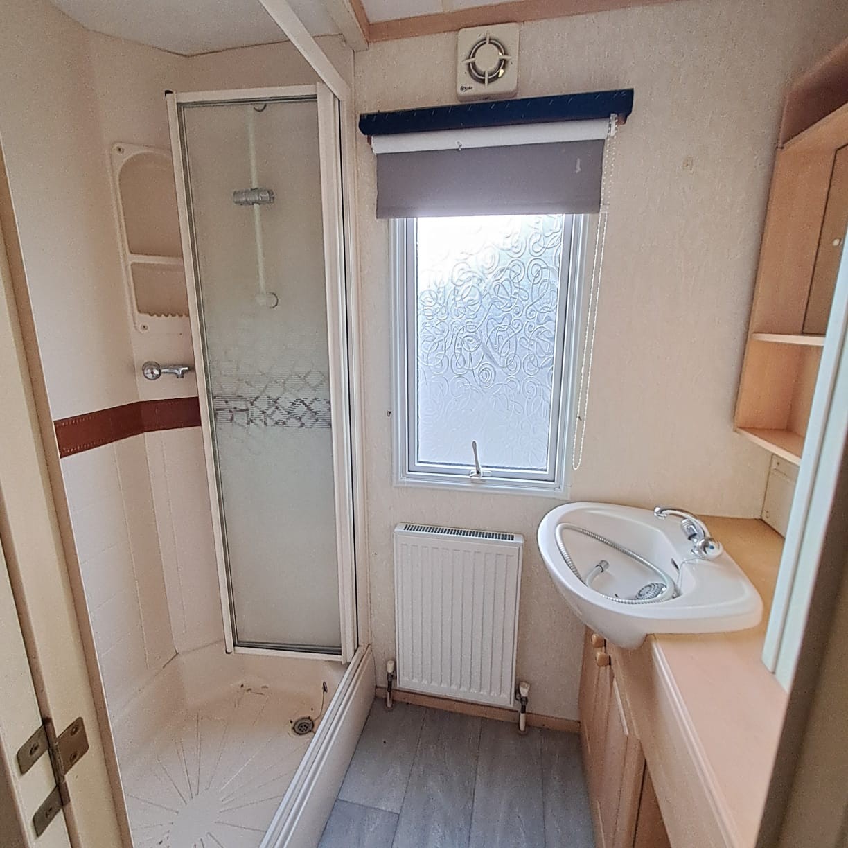 WILLERBY PERFECT SELF BUILD - 3 BEDROOMS WILLERBY ASPEN T - 37 X 12 WITH DOUBLE GLAZING & CENTRAL HEATING - FULLY FURNISHED For Sale Thumb