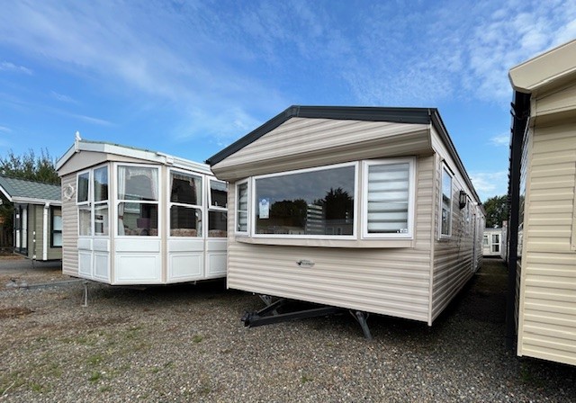 WILLERBY RIO 35 X 12 WITH 2 BEDROOMS - 2 TOILETS - DOUBLE GLAZING & CENTRAL HEATING STATIC CARAVAN MOBILE HOME For Sale Thumb